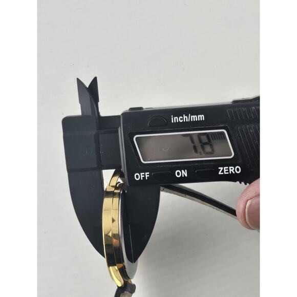 Mens NOS Very Rare Snoopy Holding Heart Quartz Watch New Battery Band Runs - Picture 9 of 11